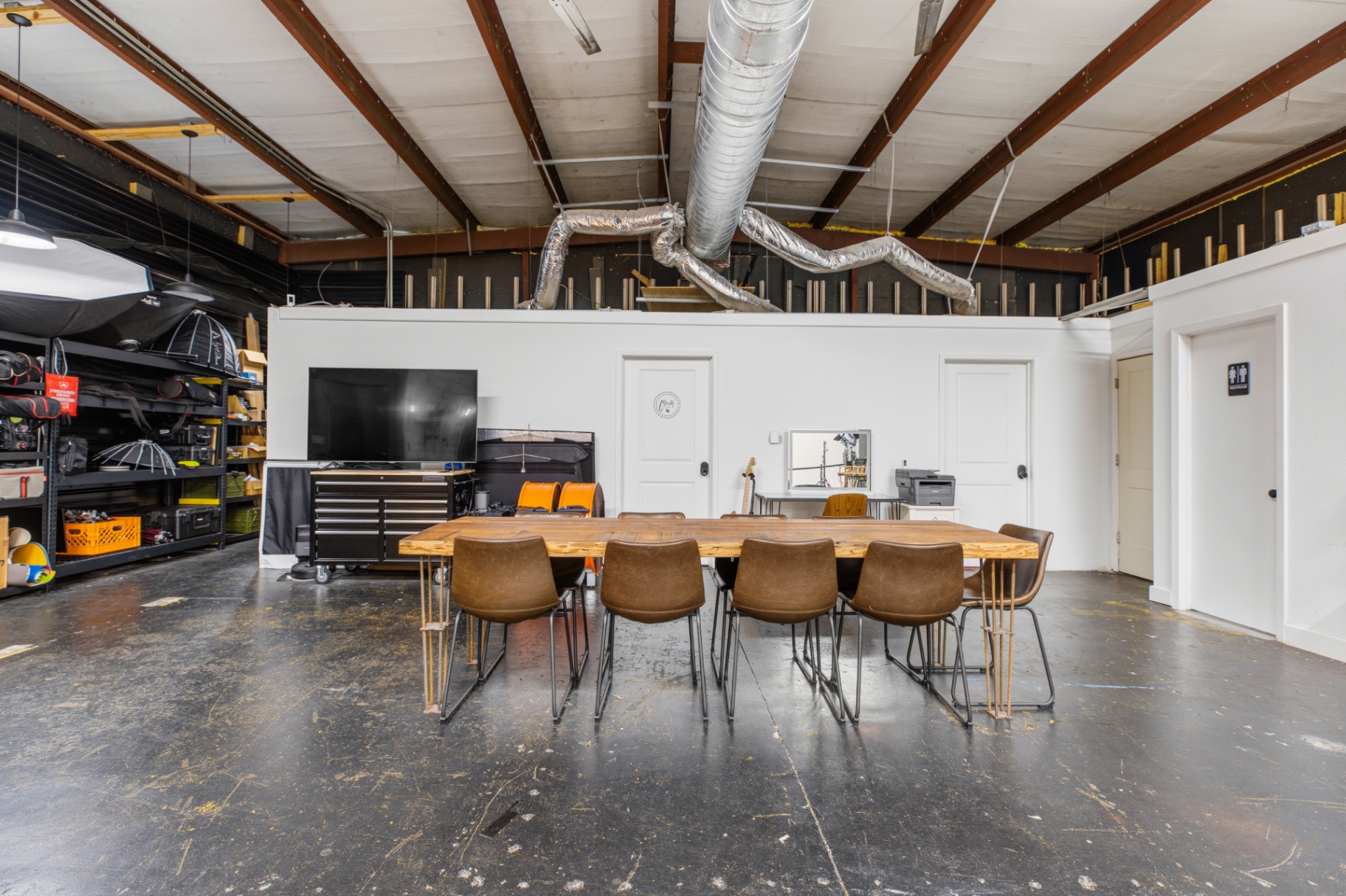 Production Table — crew + meetings